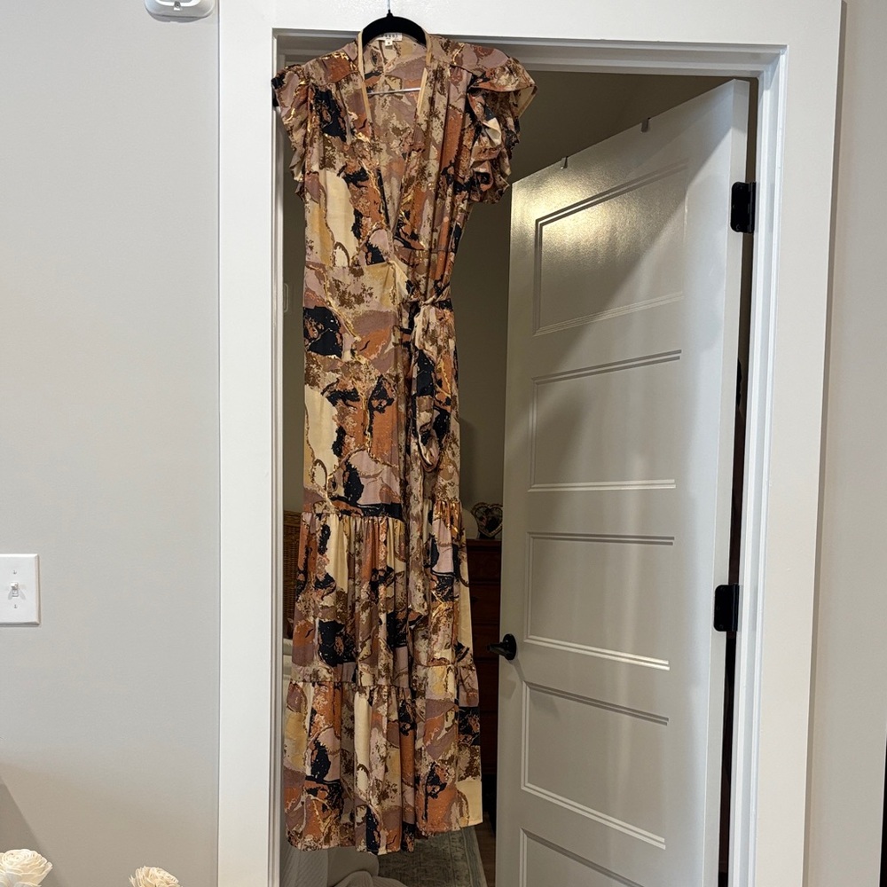 Elegant Abstract Print Maxi Dress from boutique in Outer Banks